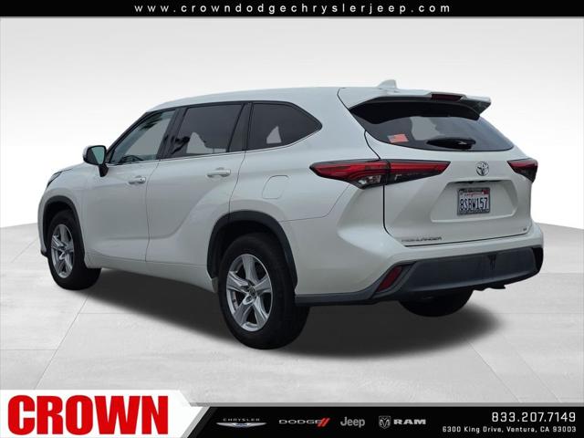 2020 Toyota Highlander LE