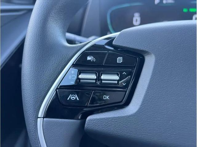 2026 Kia Niro LX