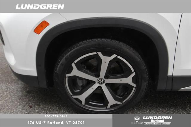 2025 Volkswagen Tiguan 2.0T SE