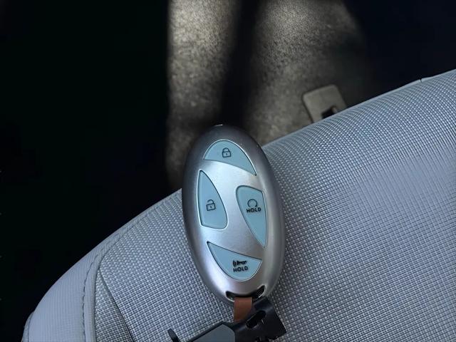 2024 Hyundai Kona EV SEL