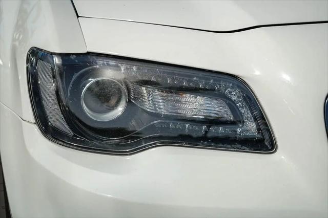 2021 Chrysler 300 Touring