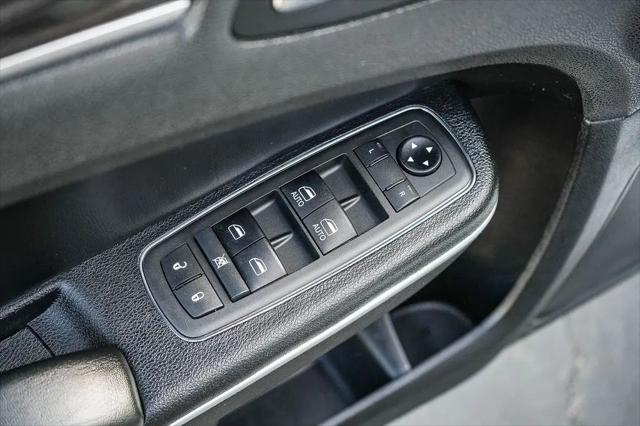 2021 Chrysler 300 Touring