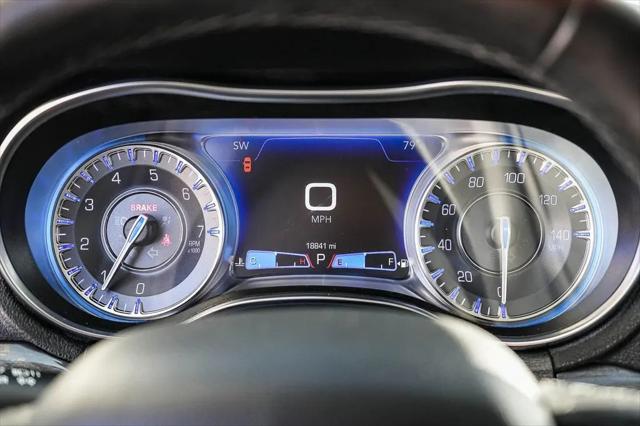 2021 Chrysler 300 Touring