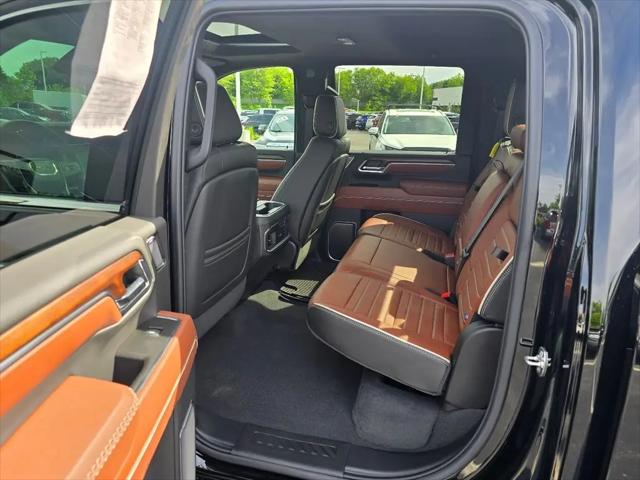 2025 GMC Sierra 2500HD 4WD Crew Cab Standard Bed Denali Ultimate