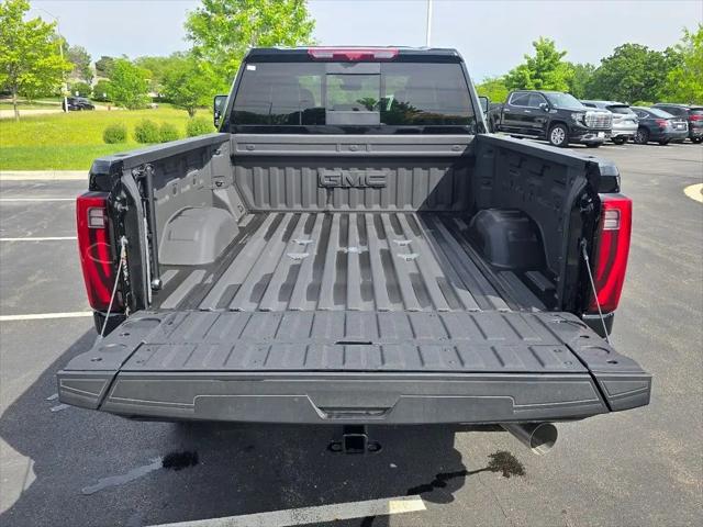 2025 GMC Sierra 2500HD 4WD Crew Cab Standard Bed Denali Ultimate