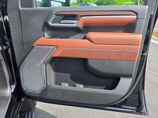 2025 GMC Sierra 2500HD 4WD Crew Cab Standard Bed Denali Ultimate