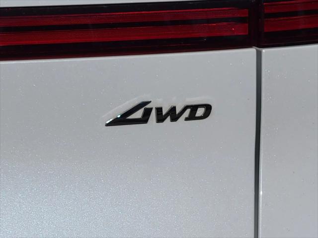 2025 Genesis GV70 2.5T AWD