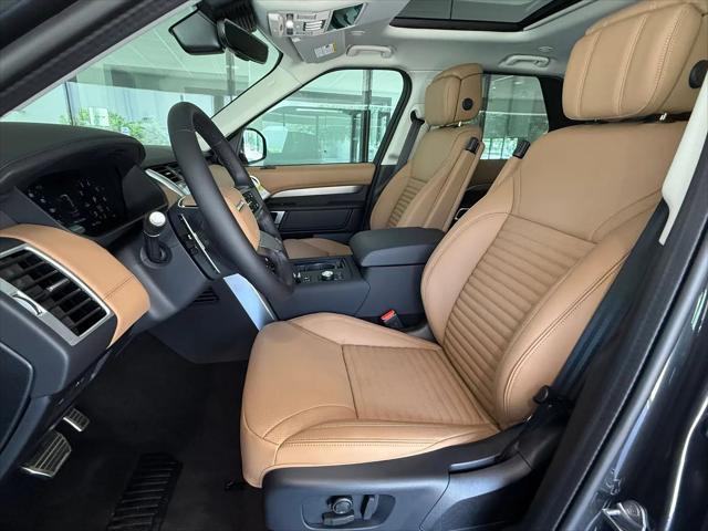 2026 Land Rover Discovery Tempest Edition