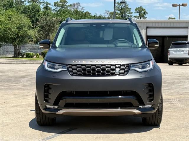 2026 Land Rover Discovery Tempest Edition