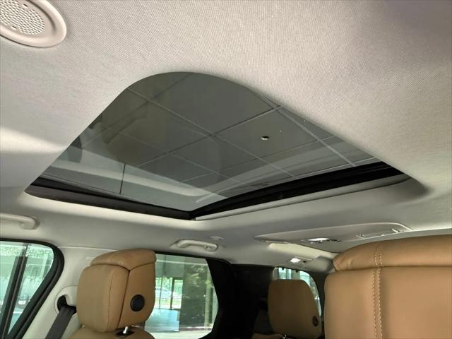 2026 Land Rover Discovery Tempest Edition