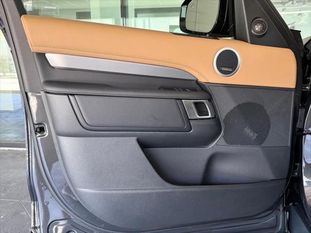 2026 Land Rover Discovery Tempest Edition