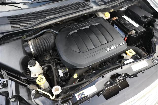 2013 Chrysler Town & Country Touring