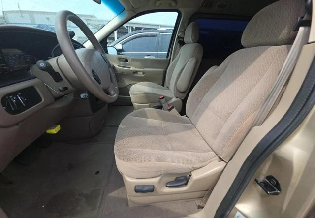 1999 Ford Windstar SE