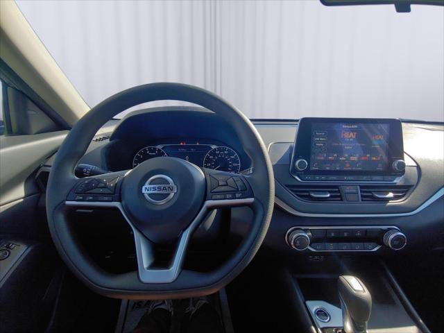 2022 Nissan Altima SV FWD