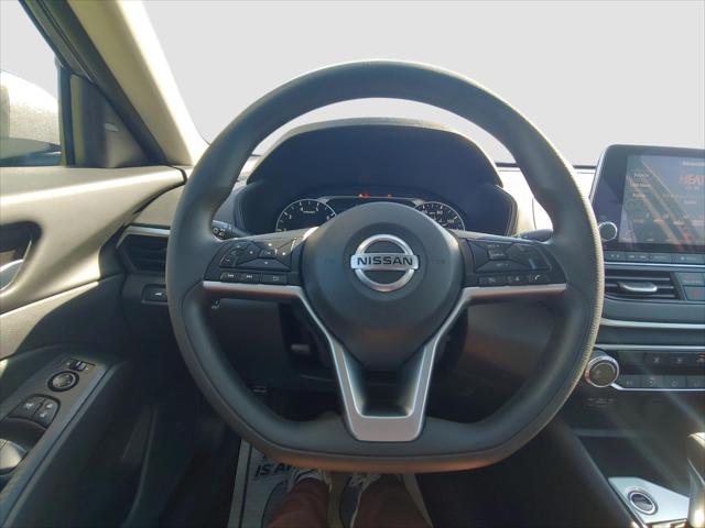2022 Nissan Altima SV FWD