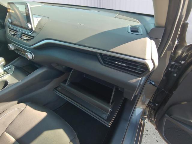 2022 Nissan Altima SV FWD