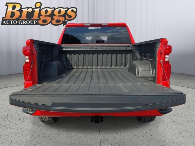 2024 Chevrolet Silverado 1500 4WD Crew Cab Short Bed Custom