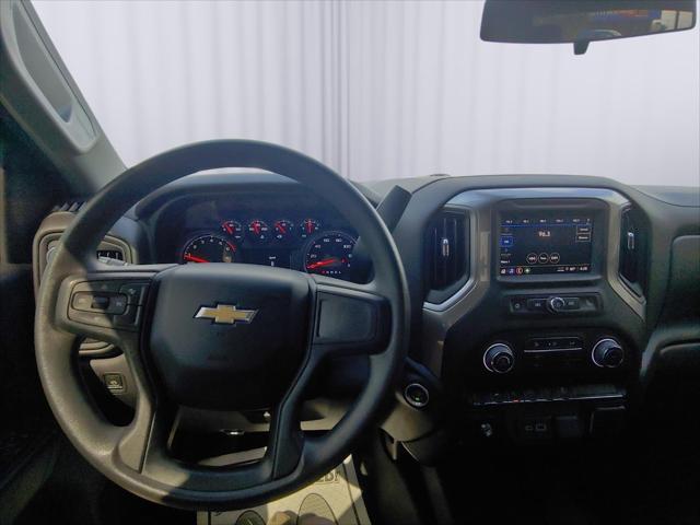 2024 Chevrolet Silverado 1500 4WD Crew Cab Short Bed Custom