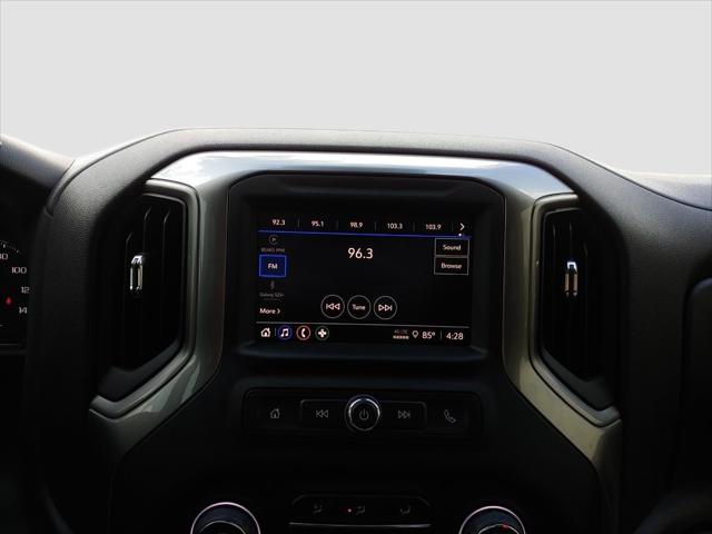 2024 Chevrolet Silverado 1500 4WD Crew Cab Short Bed Custom