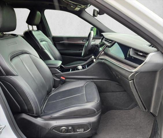2022 Jeep Grand Cherokee Overland 4x4