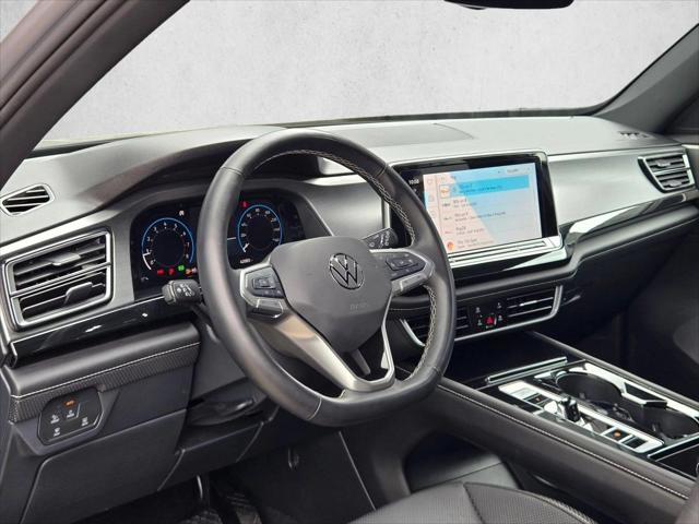 2025 Volkswagen Atlas Cross Sport 2.0T SE w/Technology
