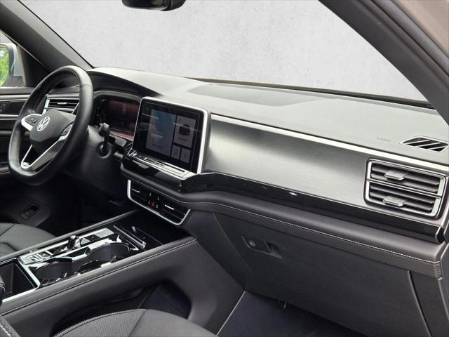 2025 Volkswagen Atlas Cross Sport 2.0T SE w/Technology