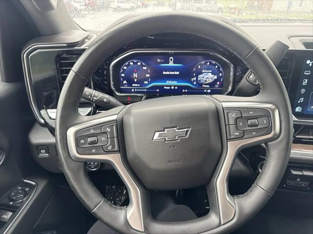 2024 Chevrolet Silverado 1500 4WD Crew Cab Short Bed RST