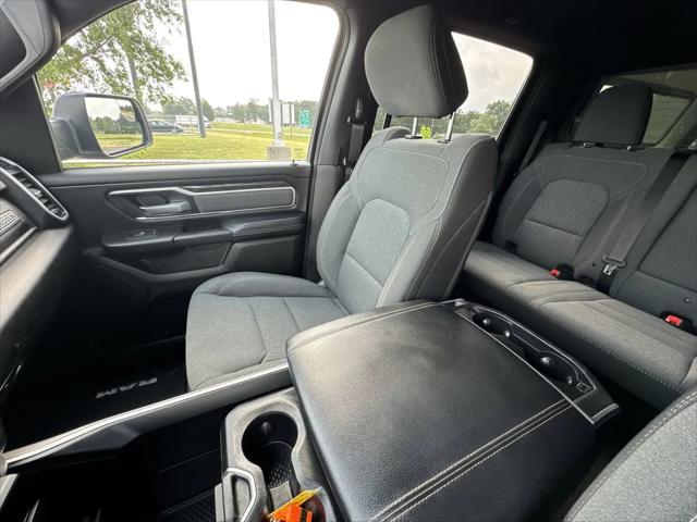 2022 Ram 1500 Big Horn Crew Cab 4x2 5'7" Box