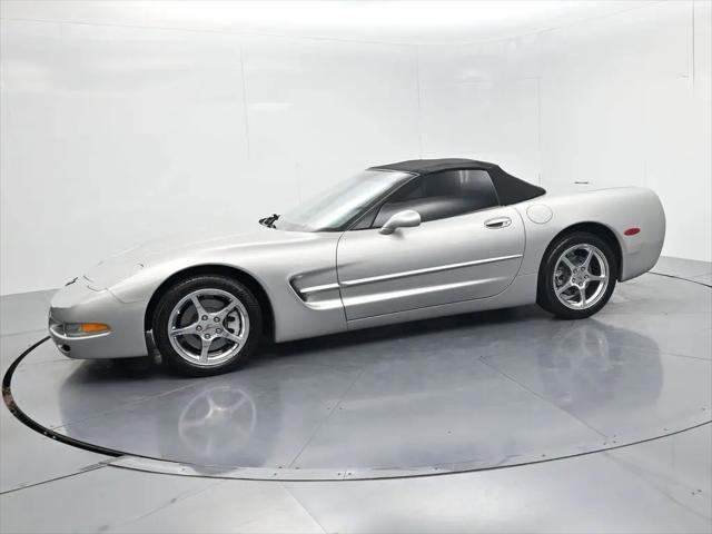 2004 Chevrolet Corvette Base