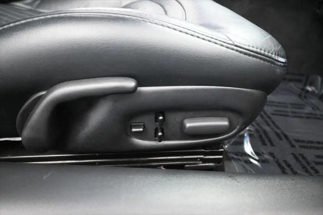 2004 Chevrolet Corvette Base