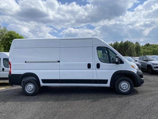 2026 Ram ProMaster 2500 Cargo Van Tradesman High Roof 159" WB w/Pass Seat