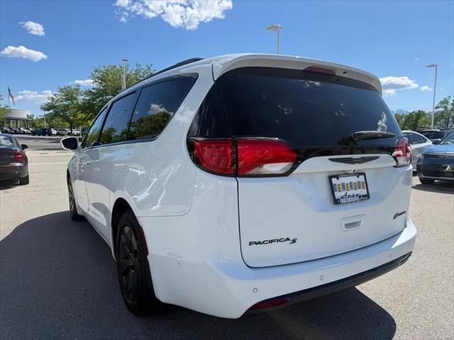 2020 Chrysler Pacifica Hybrid Limited