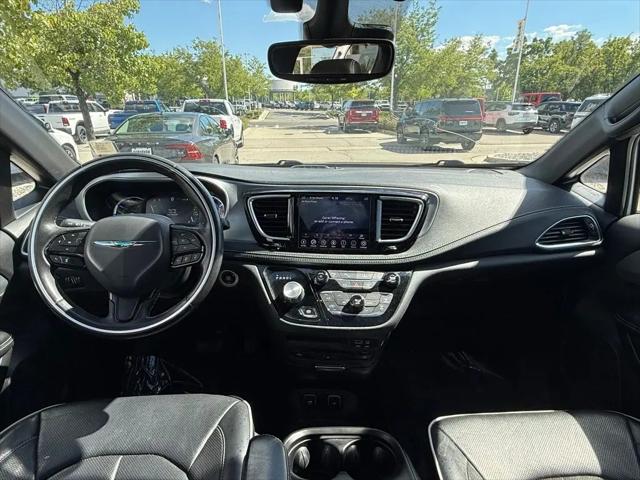 2020 Chrysler Pacifica Hybrid Limited