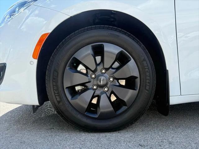 2020 Chrysler Pacifica Hybrid Limited