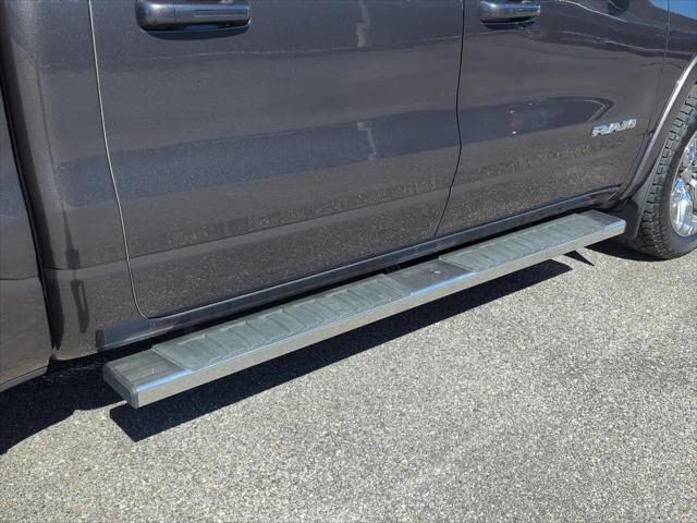 2020 Ram 1500 Laramie Crew Cab 4x4 5'7" Box