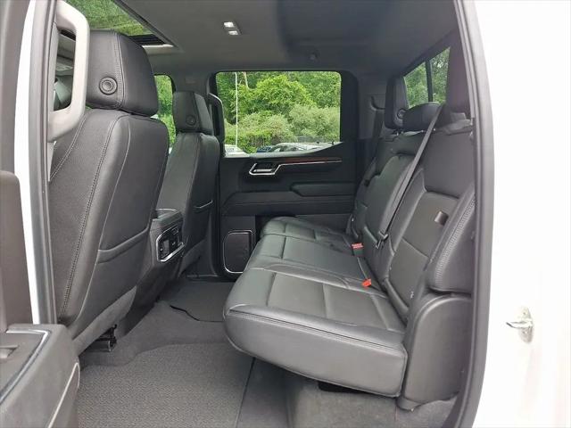 2024 GMC Sierra 1500 4WD Crew Cab Short Box Denali