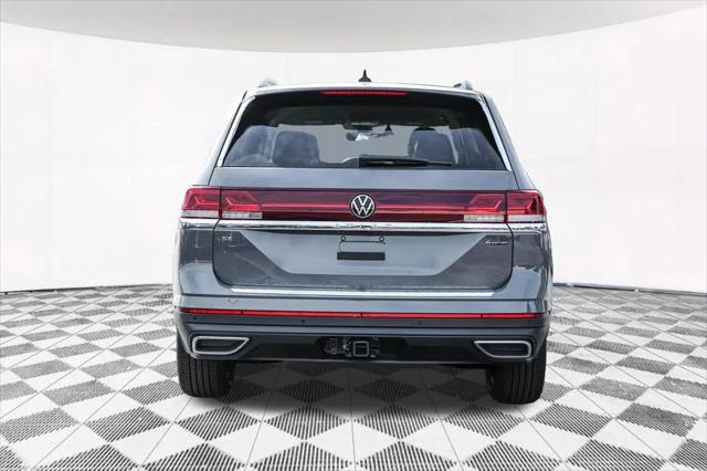 2026 Volkswagen Atlas SE with Technology