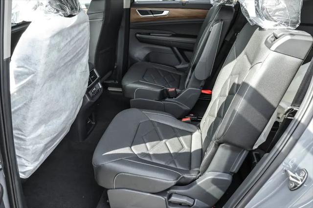 2026 Volkswagen Atlas SE with Technology