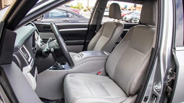 2015 Toyota Highlander LE Plus V6