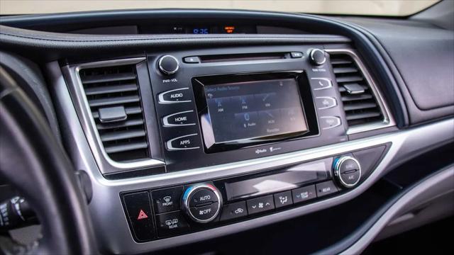 2015 Toyota Highlander LE Plus V6