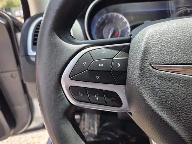2021 Chrysler 300 Touring L