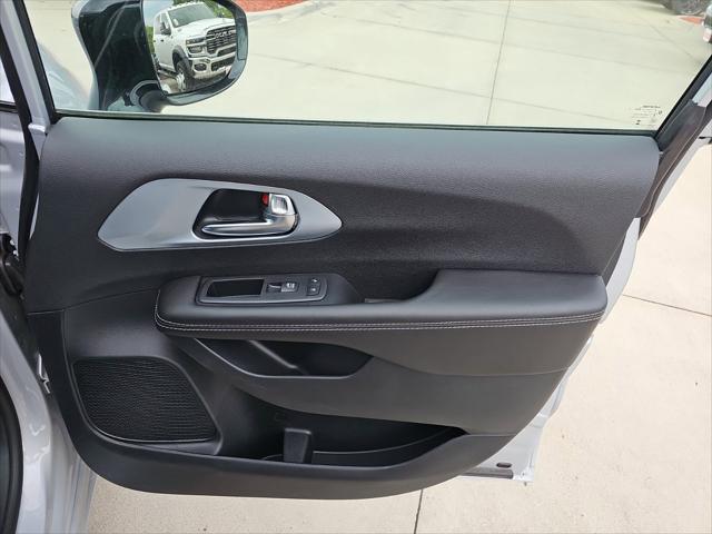 2026 Chrysler Pacifica Limited AWD