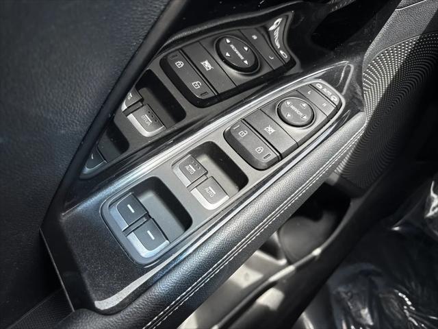 2020 Kia Niro Plug-In Hybrid EX