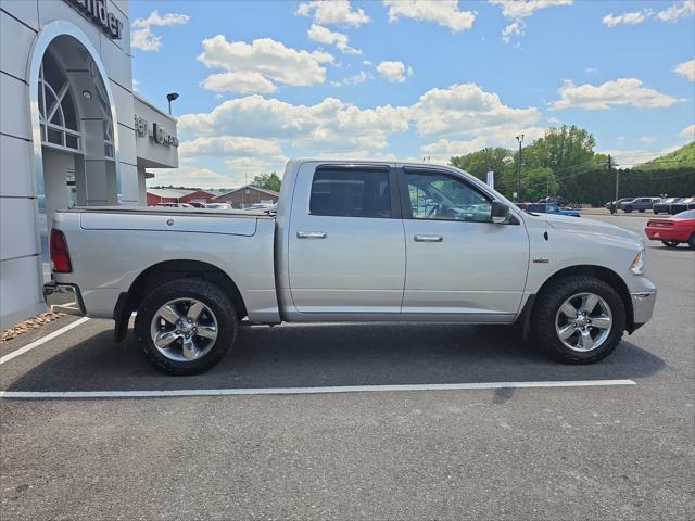 2017 RAM 1500 Lone Star Crew Cab 4x4 57 Box