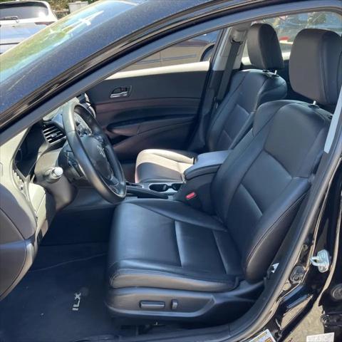 2017 Acura ILX Base