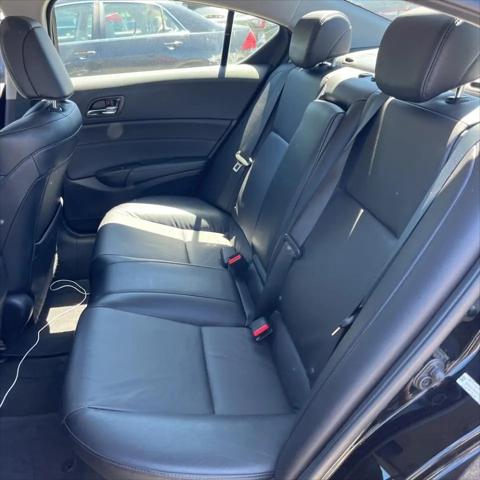 2017 Acura ILX Base
