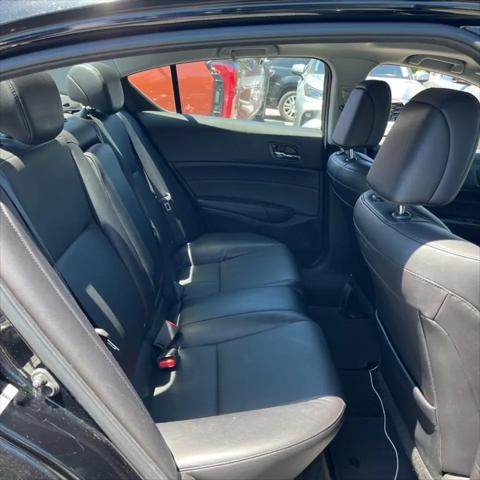 2017 Acura ILX Base