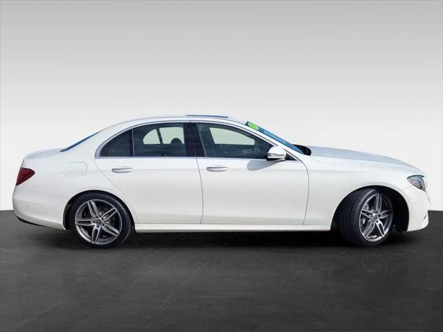2018 Mercedes-Benz E-CLASS E 300 E 300
