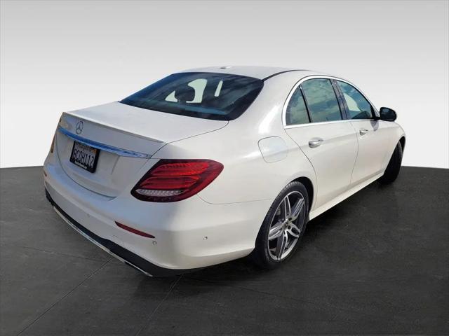 2018 Mercedes-Benz E-CLASS E 300 E 300