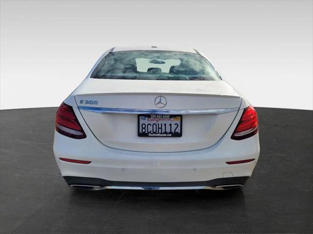 2018 Mercedes-Benz E-CLASS E 300 E 300
